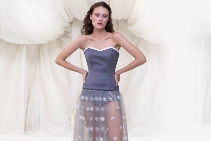 PEARL ILLUSION
