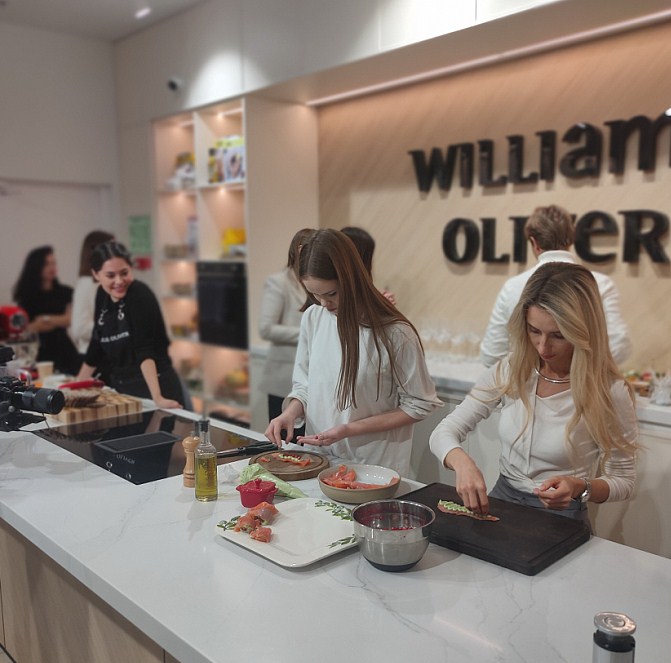 WILLIAMS OLIVER
